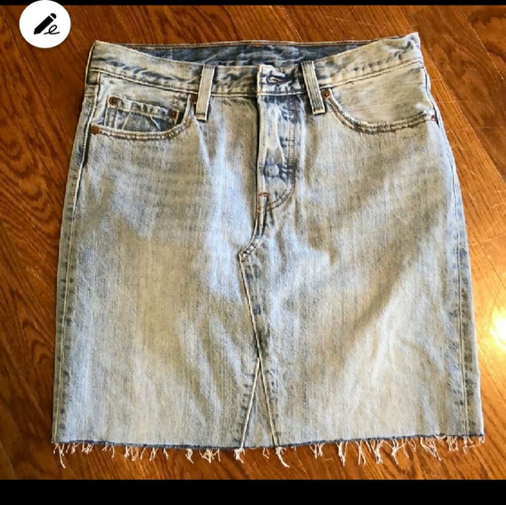 ISO Levi's jean skirt